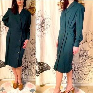 Womens 80s vintage Worthington size 12 long sleeved green gold button dress